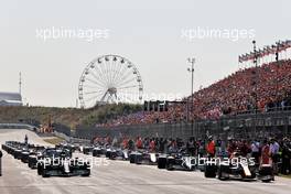 (L to R): Lewis Hamilton (GBR) Mercedes AMG F1 W12 and Max Verstappen (NLD) Red Bull Racing RB16B on the formation lap. 05.09.2021. Formula 1 World Championship, Rd 13, Dutch Grand Prix, Zandvoort, Netherlands, Race Day.