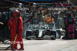 Sebastian Vettel (GER) Aston Martin F1 Team AMR21 makes a pit stop. 05.09.2021. Formula 1 World Championship, Rd 13, Dutch Grand Prix, Zandvoort, Netherlands, Race Day.