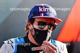 Fernando Alonso (ESP) Alpine F1 Team with the media. 04.09.2021. Formula 1 World Championship, Rd 13, Dutch Grand Prix, Zandvoort, Netherlands, Qualifying Day.
