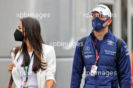 Nicholas Latifi (CDN) Williams Racing with his girlfriend Sandra Dziwiszek (POL). 04.09.2021. Formula 1 World Championship, Rd 13, Dutch Grand Prix, Zandvoort, Netherlands, Qualifying Day.