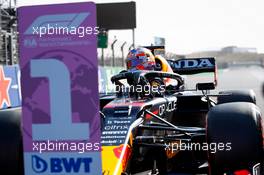 Pole sitter Max Verstappen (NLD) Red Bull Racing RB16B in qualifying parc ferme. 04.09.2021. Formula 1 World Championship, Rd 13, Dutch Grand Prix, Zandvoort, Netherlands, Qualifying Day.