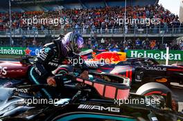 Lewis Hamilton (GBR) Mercedes AMG F1 W12 in qualifying parc ferme. 04.09.2021. Formula 1 World Championship, Rd 13, Dutch Grand Prix, Zandvoort, Netherlands, Qualifying Day.