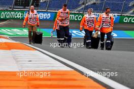 Circuit atmosphere - marshals. 02.09.2021. Formula 1 World Championship, Rd 13, Dutch Grand Prix, Zandvoort, Netherlands, Preparation Day.