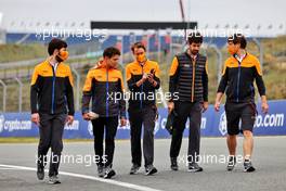 Lando Norris (GBR) McLaren walks the circuit with the team. 02.09.2021. Formula 1 World Championship, Rd 13, Dutch Grand Prix, Zandvoort, Netherlands, Preparation Day.