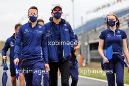 Nicholas Latifi (CDN) Williams Racing walks the circuit with the team. 02.09.2021. Formula 1 World Championship, Rd 13, Dutch Grand Prix, Zandvoort, Netherlands, Preparation Day.