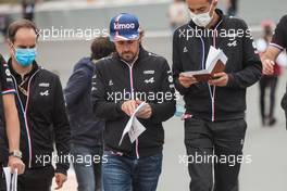Fernando Alonso (ESP) Alpine F1 Team walks the circuit with the team. 02.09.2021. Formula 1 World Championship, Rd 13, Dutch Grand Prix, Zandvoort, Netherlands, Preparation Day.