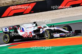 Mick Schumacher (GER) Haas VF-21. 30.04.2021. Formula 1 World Championship, Rd 3, Portuguese Grand Prix, Portimao, Portugal, Practice Day.