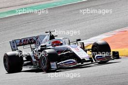 Nikita Mazepin (RUS) Haas F1 Team VF-21. 02.05.2021. Formula 1 World Championship, Rd 3, Portuguese Grand Prix, Portimao, Portugal, Race Day.