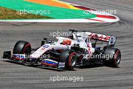 Nikita Mazepin (RUS) Haas F1 Team VF-21. 01.05.2021. Formula 1 World Championship, Rd 3, Portuguese Grand Prix, Portimao, Portugal, Qualifying Day.