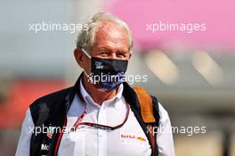 Dr Helmut Marko (AUT) Red Bull Motorsport Consultant. 19.11.2021 Formula 1 World Championship, Rd 20, Qatar Grand Prix, Doha, Qatar, Practice Day.