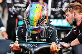 Lewis Hamilton (GBR) Mercedes AMG F1 W12 on the grid. 21.11.2021. Formula 1 World Championship, Rd 20, Qatar Grand Prix, Doha, Qatar, Race Day.