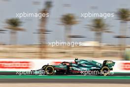 Sebastian Vettel (GER) Aston Martin F1 Team AMR21. 20.11.2021. Formula 1 World Championship, Rd 20, Qatar Grand Prix, Doha, Qatar, Qualifying Day.