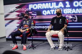 (L to R): Max Verstappen (NLD) Red Bull Racing and Lewis Hamilton (GBR) Mercedes AMG F1, in the post qualifying FIA Press Conference. 20.11.2021. Formula 1 World Championship, Rd 20, Qatar Grand Prix, Doha, Qatar, Qualifying Day.