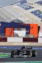 Yuki Tsunoda (JPN) AlphaTauri AT02. 20.11.2021. Formula 1 World Championship, Rd 20, Qatar Grand Prix, Doha, Qatar, Qualifying Day.
