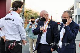 (L to R): Toto Wolff (GER) Mercedes AMG F1 Shareholder and Executive Director with Gianni Infantino (SUI) / (ITA) FIFA President and Stefano Domenicali (ITA) Formula One President and CEO. 21.11.2021. Formula 1 World Championship, Rd 20, Qatar Grand Prix, Doha, Qatar, Race Day.