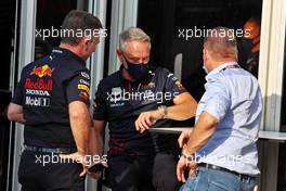 (L to R): Christian Horner (GBR) Red Bull Racing Team Principal with Jonathan Wheatley (GBR) Red Bull Racing Team Manager and Jos Verstappen (NLD). 21.11.2021. Formula 1 World Championship, Rd 20, Qatar Grand Prix, Doha, Qatar, Race Day.