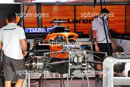 McLaren MCL35M being built. 18.11.2021. Formula 1 World Championship, Rd 20, Qatar Grand Prix, Doha, Qatar, Preparation Day.
