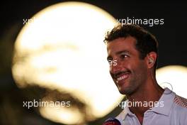 Daniel Ricciardo (AUS) McLaren. 18.11.2021. Formula 1 World Championship, Rd 20, Qatar Grand Prix, Doha, Qatar, Preparation Day.