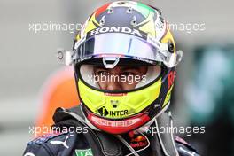 Sergio Perez (MEX) Red Bull Racing on the grid. 26.09.2021. Formula 1 World Championship, Rd 15, Russian Grand Prix, Sochi Autodrom, Sochi, Russia, Race Day.