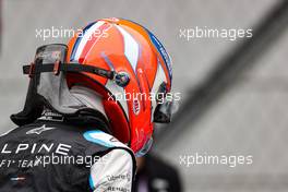 Esteban Ocon (FRA) Alpine F1 Team on the grid. 26.09.2021. Formula 1 World Championship, Rd 15, Russian Grand Prix, Sochi Autodrom, Sochi, Russia, Race Day.