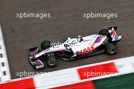 Mick Schumacher (GER) Haas VF-21. 25.09.2021. Formula 1 World Championship, Rd 15, Russian Grand Prix, Sochi Autodrom, Sochi, Russia, Qualifying Day.