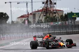 Max Verstappen (NLD) Red Bull Racing RB16B. 25.09.2021. Formula 1 World Championship, Rd 15, Russian Grand Prix, Sochi Autodrom, Sochi, Russia, Qualifying Day.