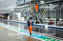 Circuit atmosphere - a wet pit lane as rain falls. 25.09.2021. Formula 1 World Championship, Rd 15, Russian Grand Prix, Sochi Autodrom, Sochi, Russia, Qualifying Day.