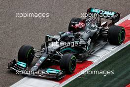 Lewis Hamilton (GBR) Mercedes AMG F1 W12. 25.09.2021. Formula 1 World Championship, Rd 15, Russian Grand Prix, Sochi Autodrom, Sochi, Russia, Qualifying Day.