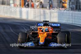 Daniel Ricciardo (AUS) McLaren MCL35M./ 03.12.2021 Formula 1 World Championship, Rd 21, Saudi Arabian Grand Prix, Jeddah, Saudi Arabia, Practice Day.