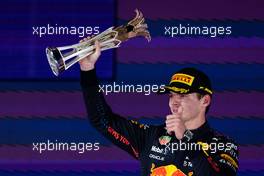 Max Verstappen (NLD) Red Bull Racing celebrates his second position on the podium. 05.12.2021. Formula 1 World Championship, Rd 21, Saudi Arabian Grand Prix, Jeddah, Saudi Arabia, Race Day.