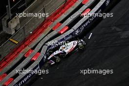 Mick Schumacher (GER) Haas VF-21 crashed out of the race. 05.12.2021. Formula 1 World Championship, Rd 21, Saudi Arabian Grand Prix, Jeddah, Saudi Arabia, Race Day.