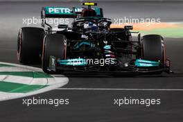 Valtteri Bottas (FIN) Mercedes AMG F1 W12. 04.12.2021. Formula 1 World Championship, Rd 21, Saudi Arabian Grand Prix, Jeddah, Saudi Arabia, Qualifying Day.