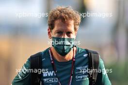 Sebastian Vettel (GER) Aston Martin F1 Team. 05.12.2021. Formula 1 World Championship, Rd 21, Saudi Arabian Grand Prix, Jeddah, Saudi Arabia, Race Day.