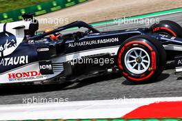 Yuki Tsunoda (JPN) AlphaTauri AT02. 25.06.2021. Formula 1 World Championship, Rd 8, Steiermark Grand Prix, Spielberg, Austria, Practice Day.