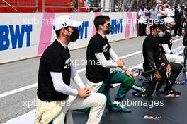Nicholas Latifi (CDN) Williams Racing and Lance Stroll (CDN) Aston Martin F1 Team on the grid. 27.06.2021. Formula 1 World Championship, Rd 8, Steiermark Grand Prix, Spielberg, Austria, Race Day.