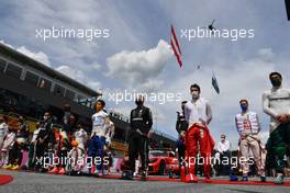 Drivers as the grid observes the national anthem. 27.06.2021. Formula 1 World Championship, Rd 8, Steiermark Grand Prix, Spielberg, Austria, Race Day.
