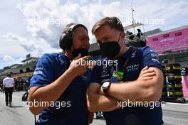 Jost Capito (GER) Williams Racing Chief Executive Officer (Right) on the grid. 27.06.2021. Formula 1 World Championship, Rd 8, Steiermark Grand Prix, Spielberg, Austria, Race Day.
