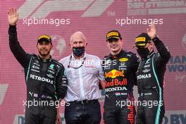 Lewis Hamilton (GBR), Mercedes AMG F1, Max Verstappen (NLD), Red Bull Racing and Valtteri Bottas (FIN), Mercedes AMG F1  27.06.2021. Formula 1 World Championship, Rd 8, Steiermark Grand Prix, Spielberg, Austria, Race Day.