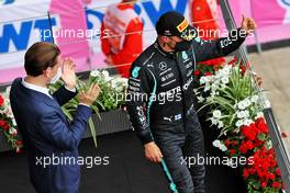 Valtteri Bottas (FIN) Mercedes AMG F1 celebrates his third position on the podium. 27.06.2021. Formula 1 World Championship, Rd 8, Steiermark Grand Prix, Spielberg, Austria, Race Day.
