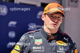 Pole sitter Max Verstappen (NLD) Red Bull Racing in qualifying parc ferme. 26.06.2021. Formula 1 World Championship, Rd 8, Steiermark Grand Prix, Spielberg, Austria, Qualifying Day.