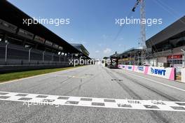 Circuit atmosphere - start / finish straight. 24.06.2021. Formula 1 World Championship, Rd 8, Steiermark Grand Prix, Spielberg, Austria, Preparation Day.