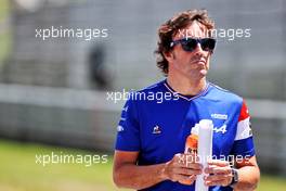 Fernando Alonso (ESP) Alpine F1 Team walks the circuit. 24.06.2021. Formula 1 World Championship, Rd 8, Steiermark Grand Prix, Spielberg, Austria, Preparation Day.