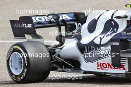 Pierre Gasly (FRA) AlphaTauri AT02 - rear wing detail. 12.03.2021. Formula 1 Testing, Sakhir, Bahrain, Day One.