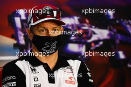 Kimi Raikkonen (FIN) Alfa Romeo Racing in the FIA Press Conference. 13.03.2021. Formula 1 Testing, Sakhir, Bahrain, Day Two.