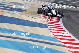 George Russell (GBR) Williams Racing FW43B runs wide. 14.03.2021. Formula 1 Testing, Sakhir, Bahrain, Day Three.