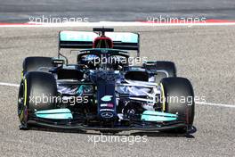 Lewis Hamilton (GBR) Mercedes AMG F1 W12 running flow-vis paint. 14.03.2021. Formula 1 Testing, Sakhir, Bahrain, Day Three.