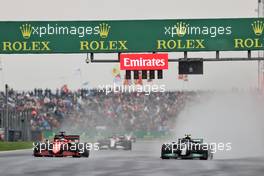 Charles Leclerc (MON) Ferrari SF-21 and Valtteri Bottas (FIN) Mercedes AMG F1 W12 battle for the lead of the race. 10.10.2021. Formula 1 World Championship, Rd 16, Turkish Grand Prix, Istanbul, Turkey, Race Day.