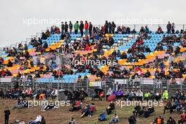 Circuit atmosphere - fans. 09.10.2021. Formula 1 World Championship, Rd 16, Turkish Grand Prix, Istanbul, Turkey, Qualifying Day.