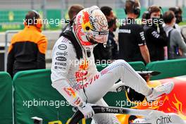 Max Verstappen (NLD) Red Bull Racing RB16B in qualifying parc ferme. 09.10.2021. Formula 1 World Championship, Rd 16, Turkish Grand Prix, Istanbul, Turkey, Qualifying Day.