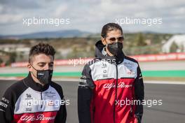 Antonio Giovinazzi (ITA) Alfa Romeo Racing walks the circuit with the team. 07.10.2021. Formula 1 World Championship, Rd 16, Turkish Grand Prix, Istanbul, Turkey, Preparation Day.